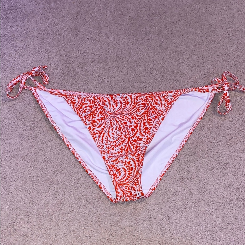 Aerie orange and white bathing suit bottoms